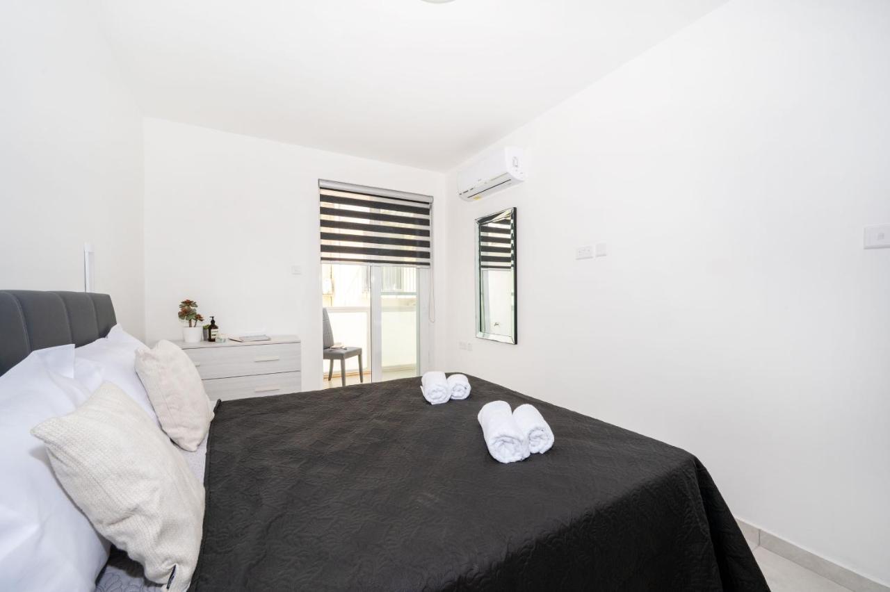 Vela Blu Apartments - Rose Court Gżira Kültér fotó
