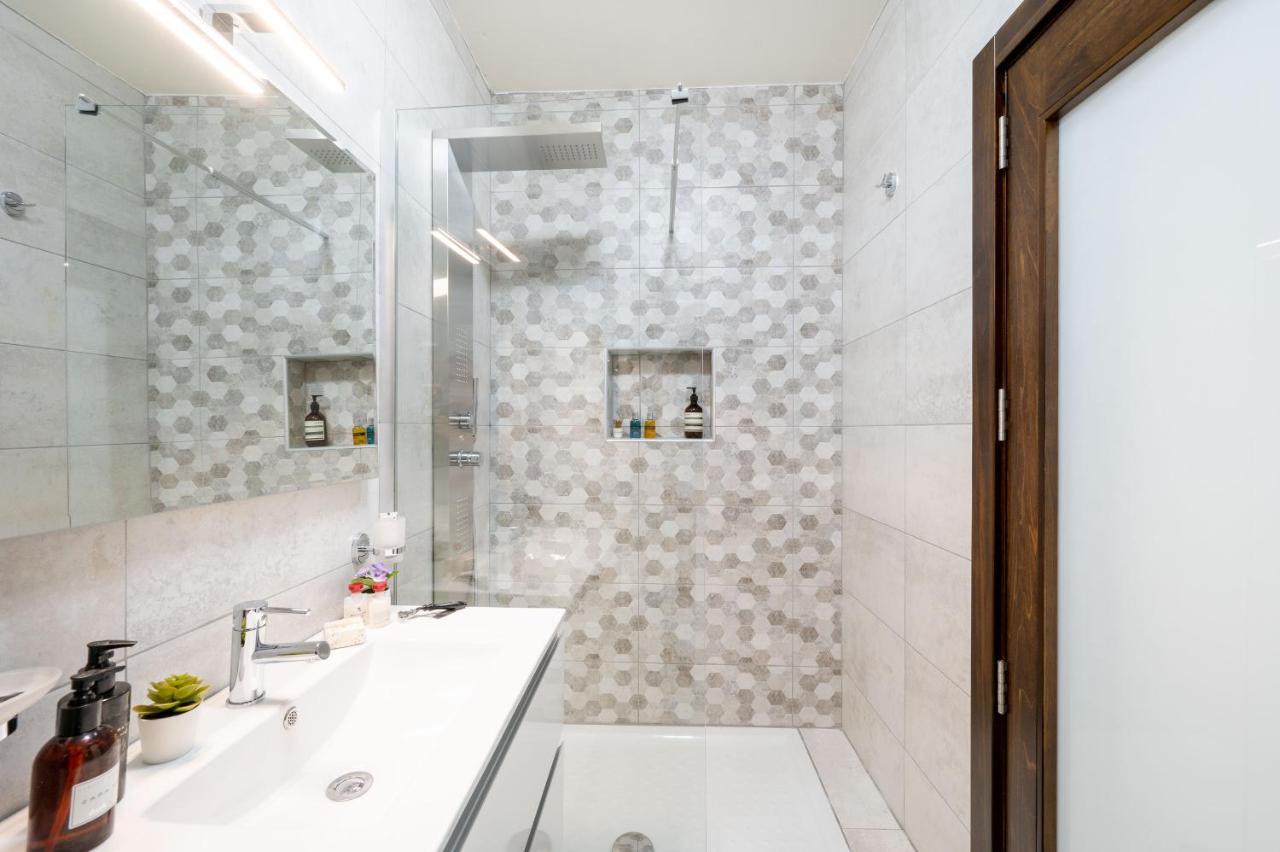Vela Blu Apartments - Rose Court Gżira Kültér fotó