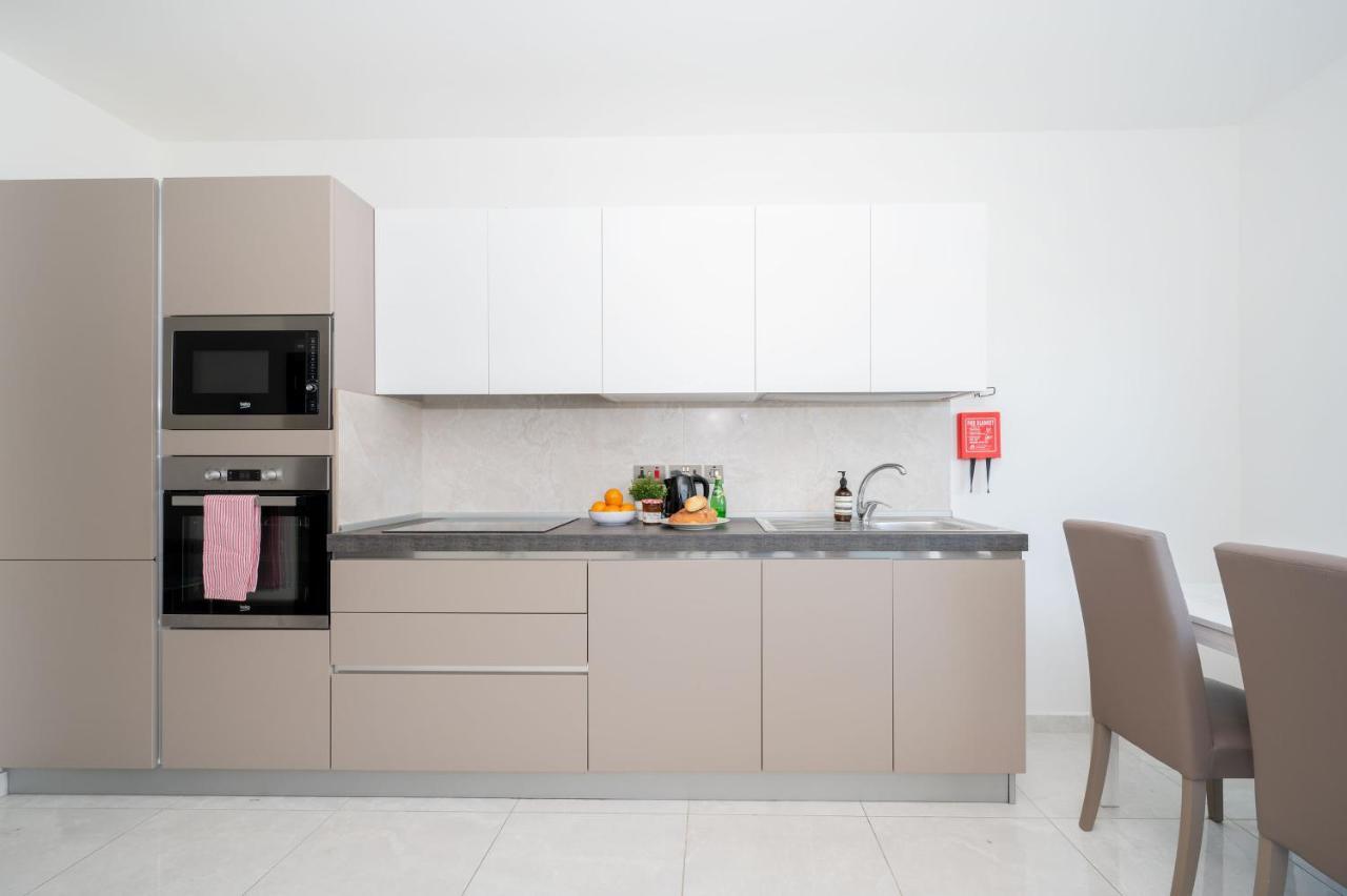 Vela Blu Apartments - Rose Court Gżira Kültér fotó