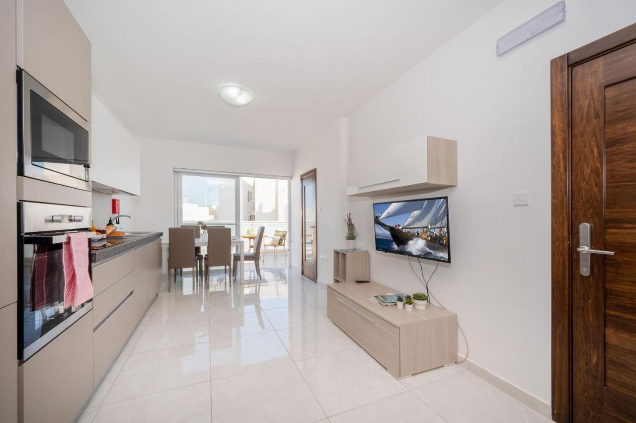 Vela Blu Apartments - Rose Court Gżira Kültér fotó